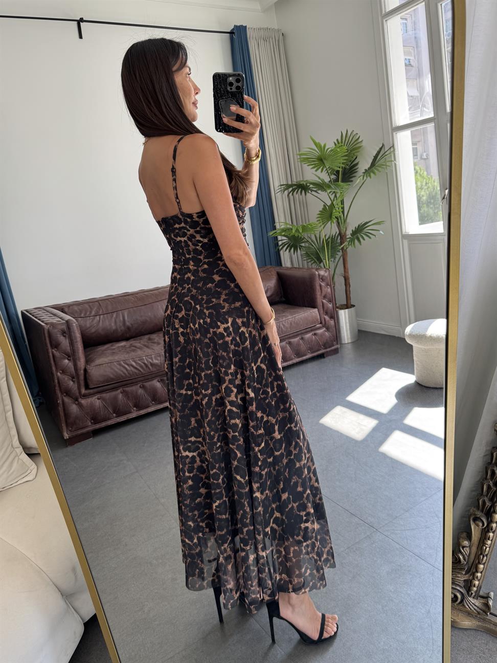 Kahve Askılı Leopar Elbise
