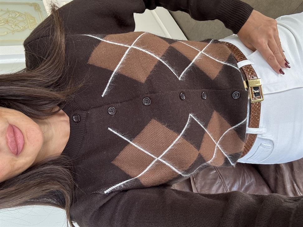 Kahve Baklavalı Triko Hırka