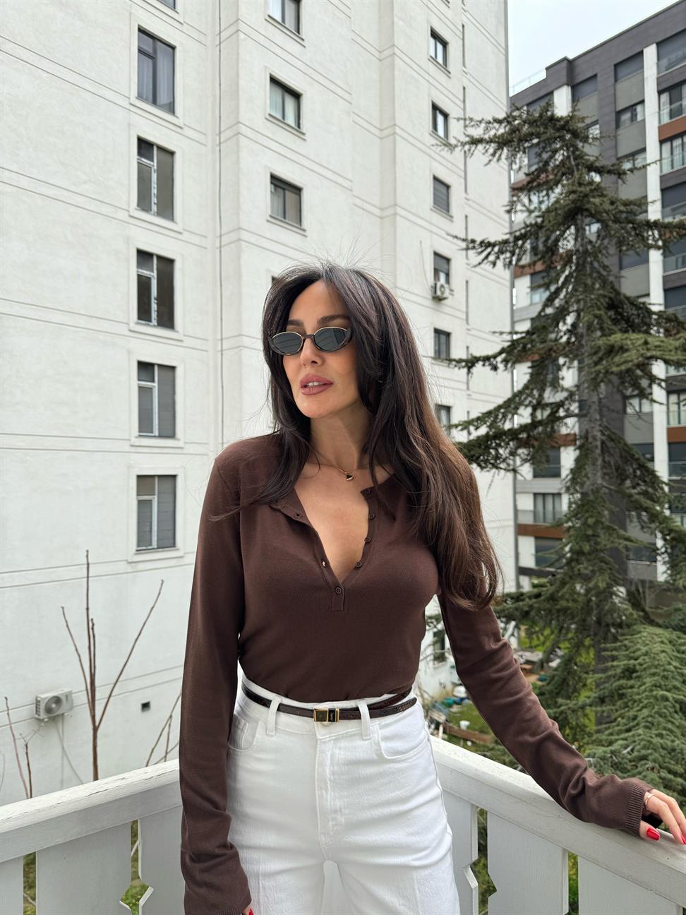 Kahve Bisiklet Yaka Düğmeli Basic İnce Triko