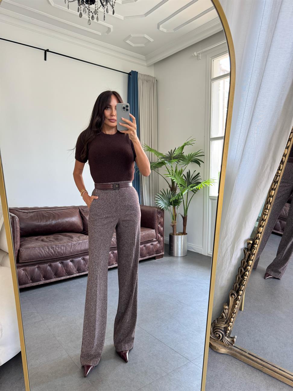 Kahve Bisiklet Yaka Yumuşak Dokulu Kısa Kol Triko Kazak