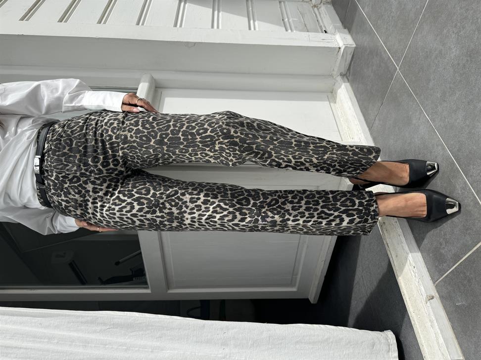Kahve Boru Paça Leopar Jean