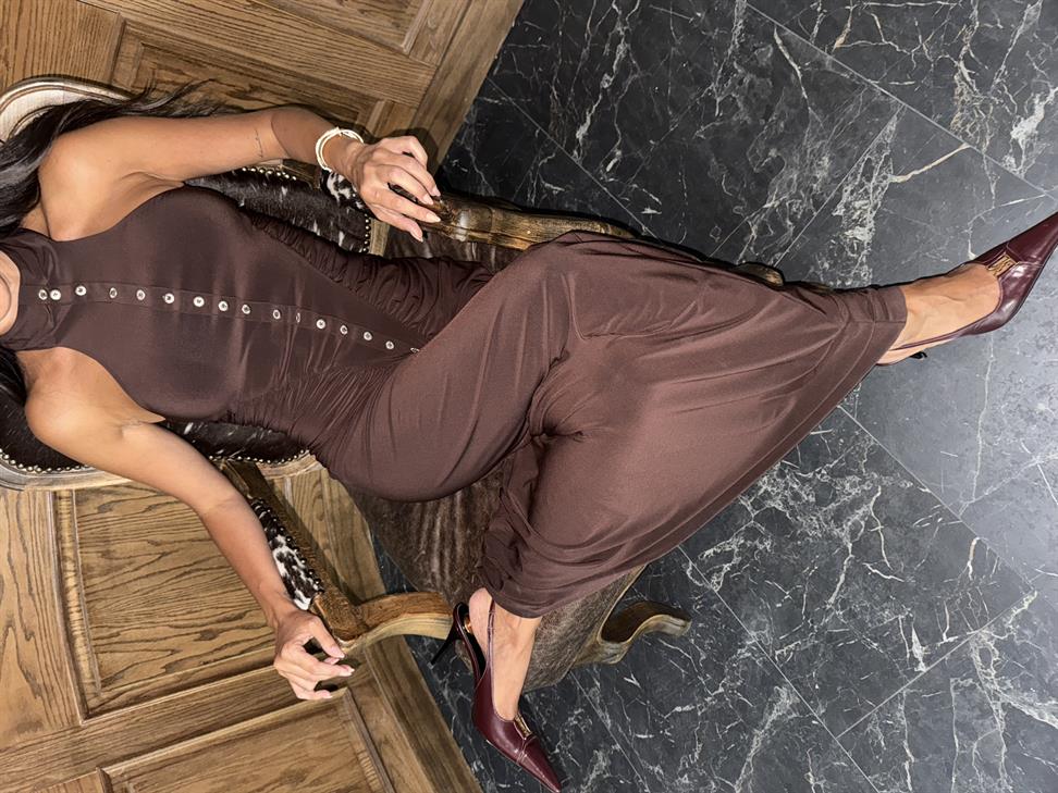 Kahve Drape Detay Düğmeli Uzun Elbise