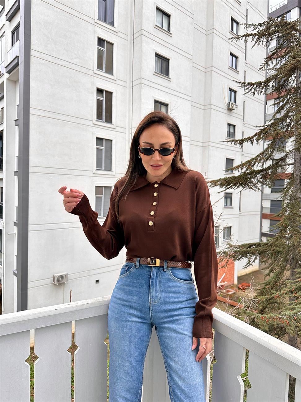 Kahve Düğmeli Polo Yaka Kazak