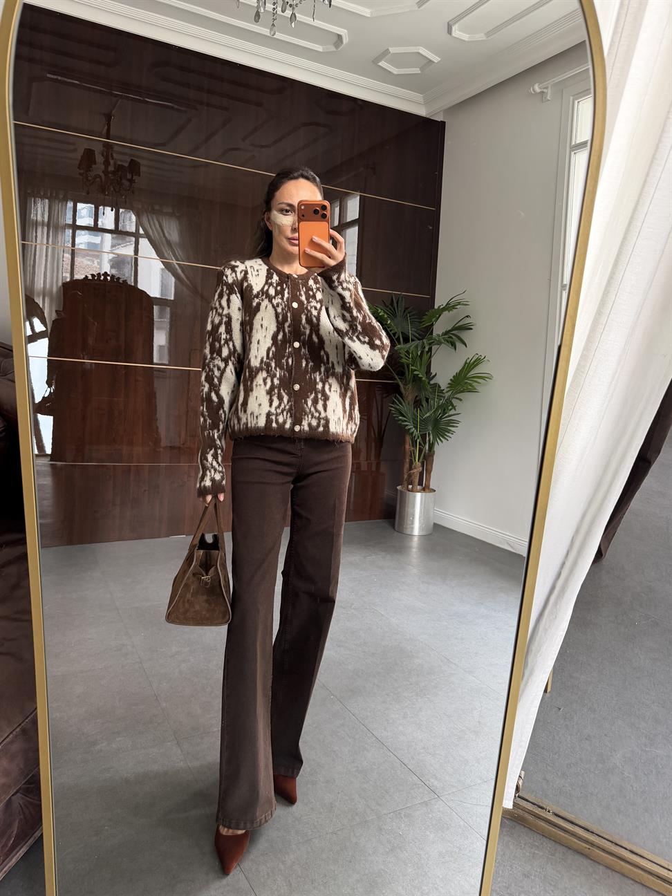 Kahve-Ekru 2 Renkli Düğmeli Hırka