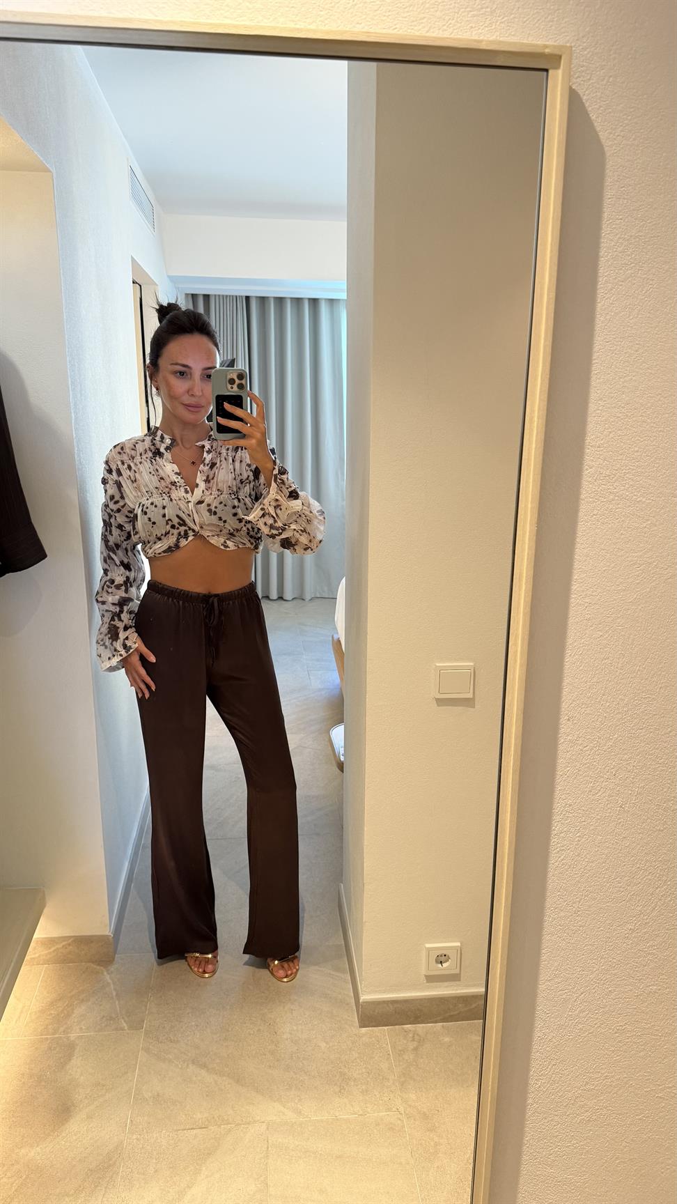 Kahve Gipeli Leopar Şifon Gömlek