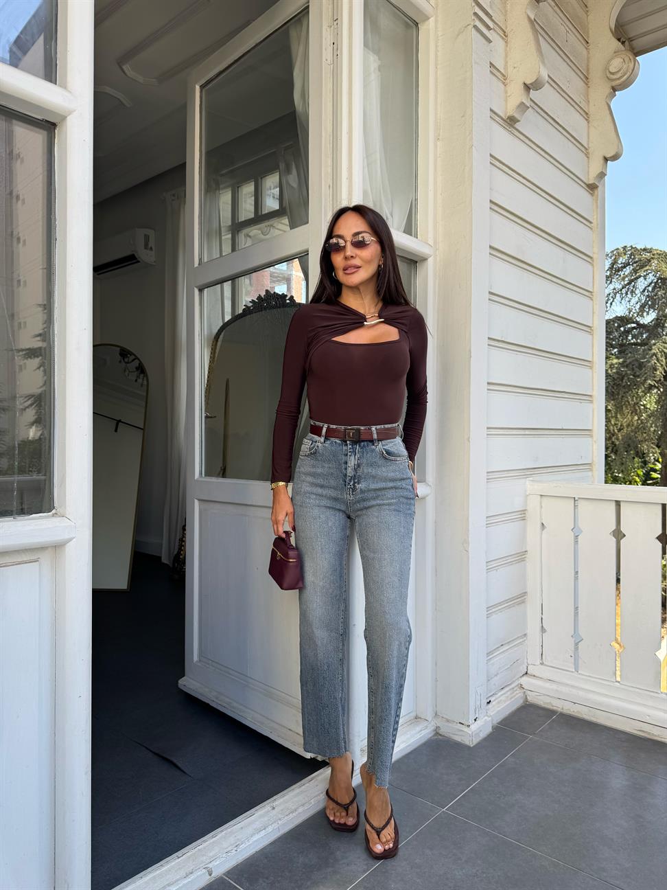 Kahve Gold Tokalı Bluz