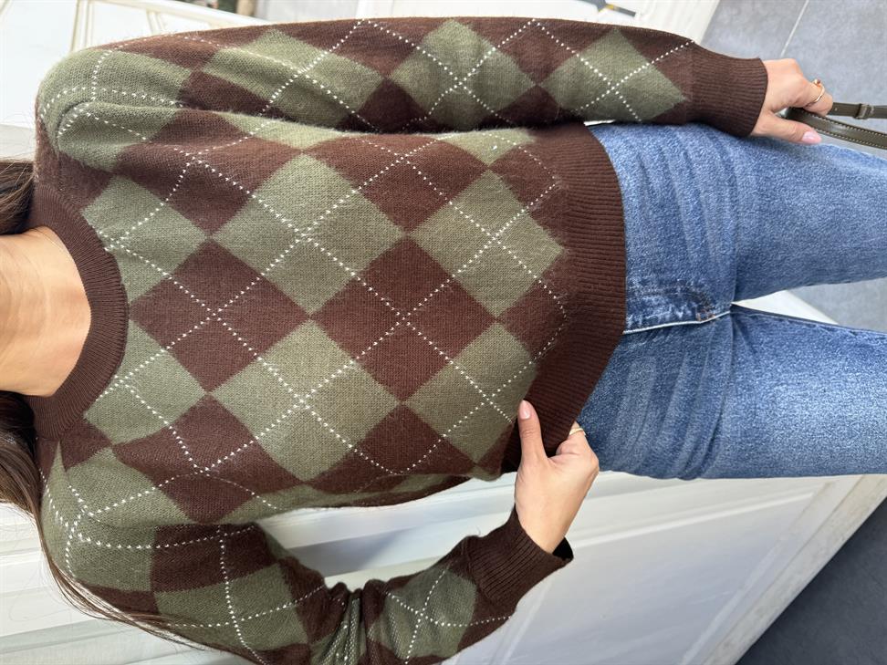 Kahve-Haki Baklava Desen Kazak