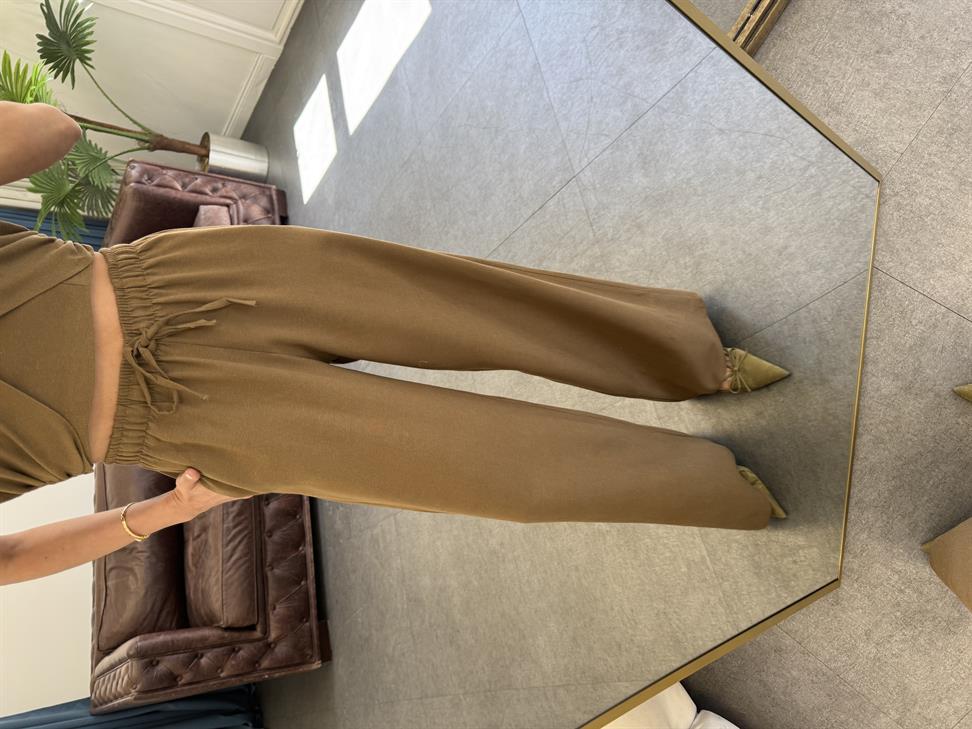 Kahve Halter Yaka Bluz Takım