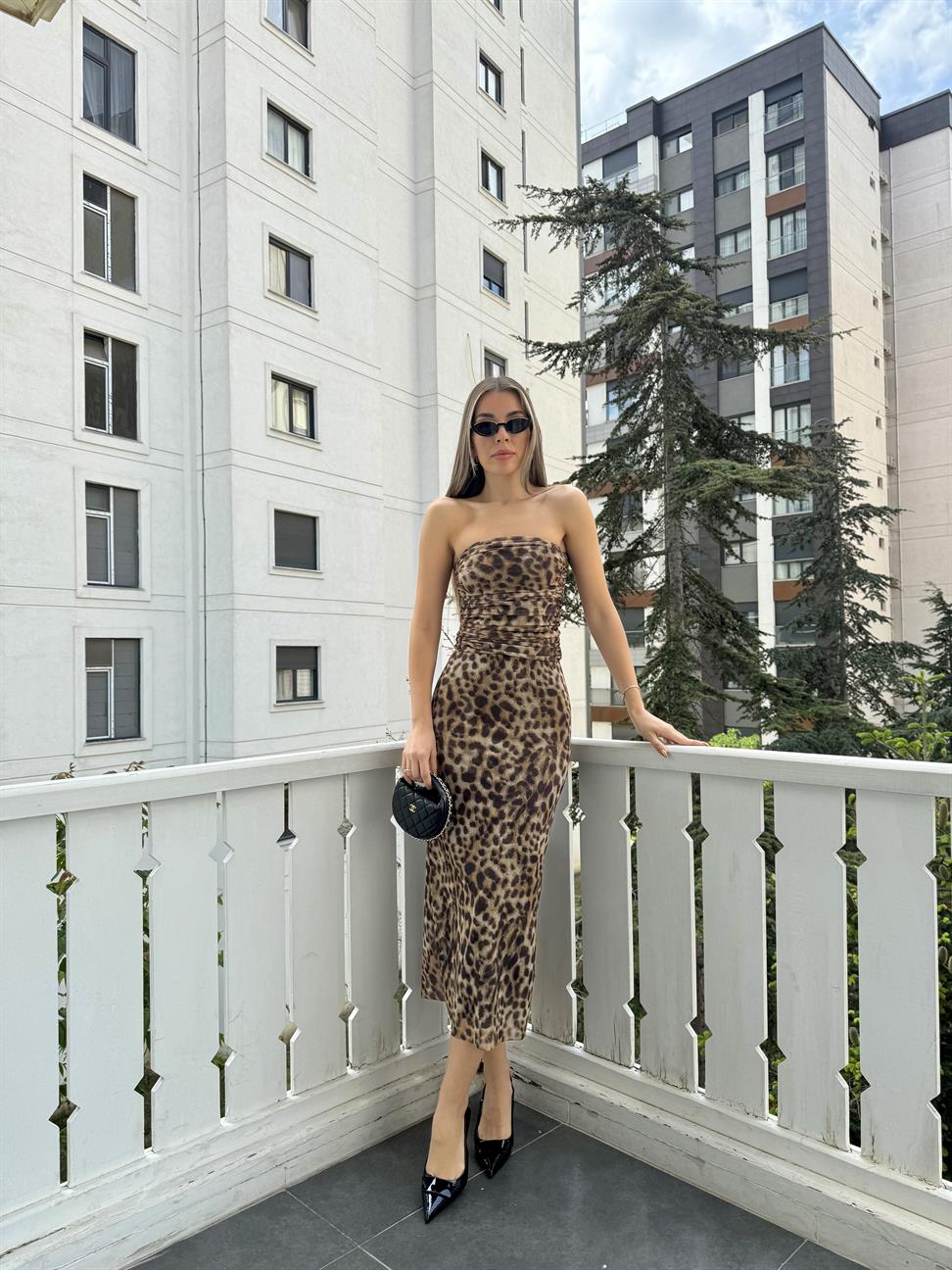 Kahve Leopar Straplez Etek Takım