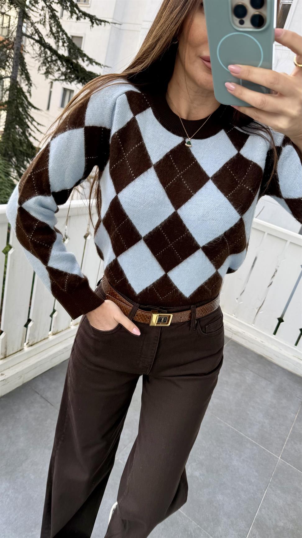 Kahve-Mavi Baklava Desen Kazak