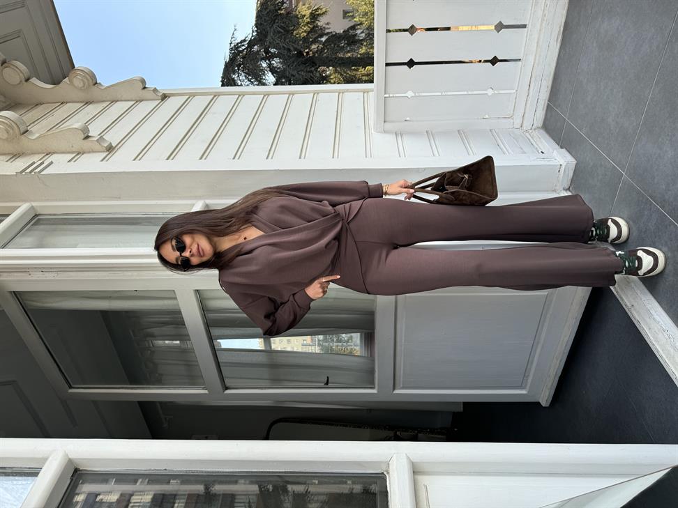 Kahve Modal Kruvaze Bluz Takım