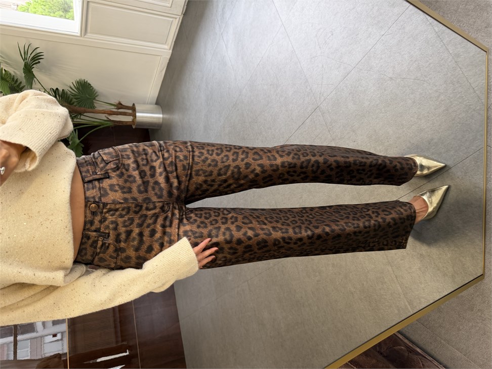 Kahve Parlak Baskı Leopar Jean