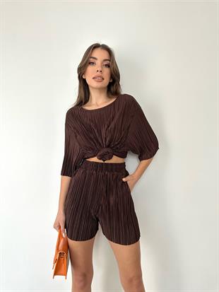 Kahve Pilili Şort Takım