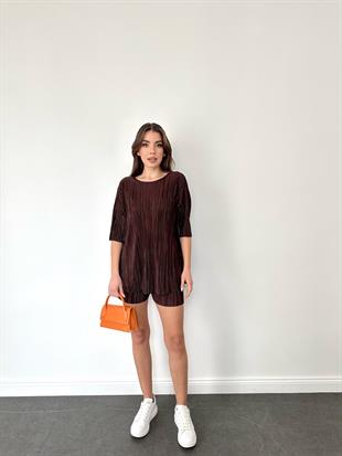 Kahve Pilili Şort Takım