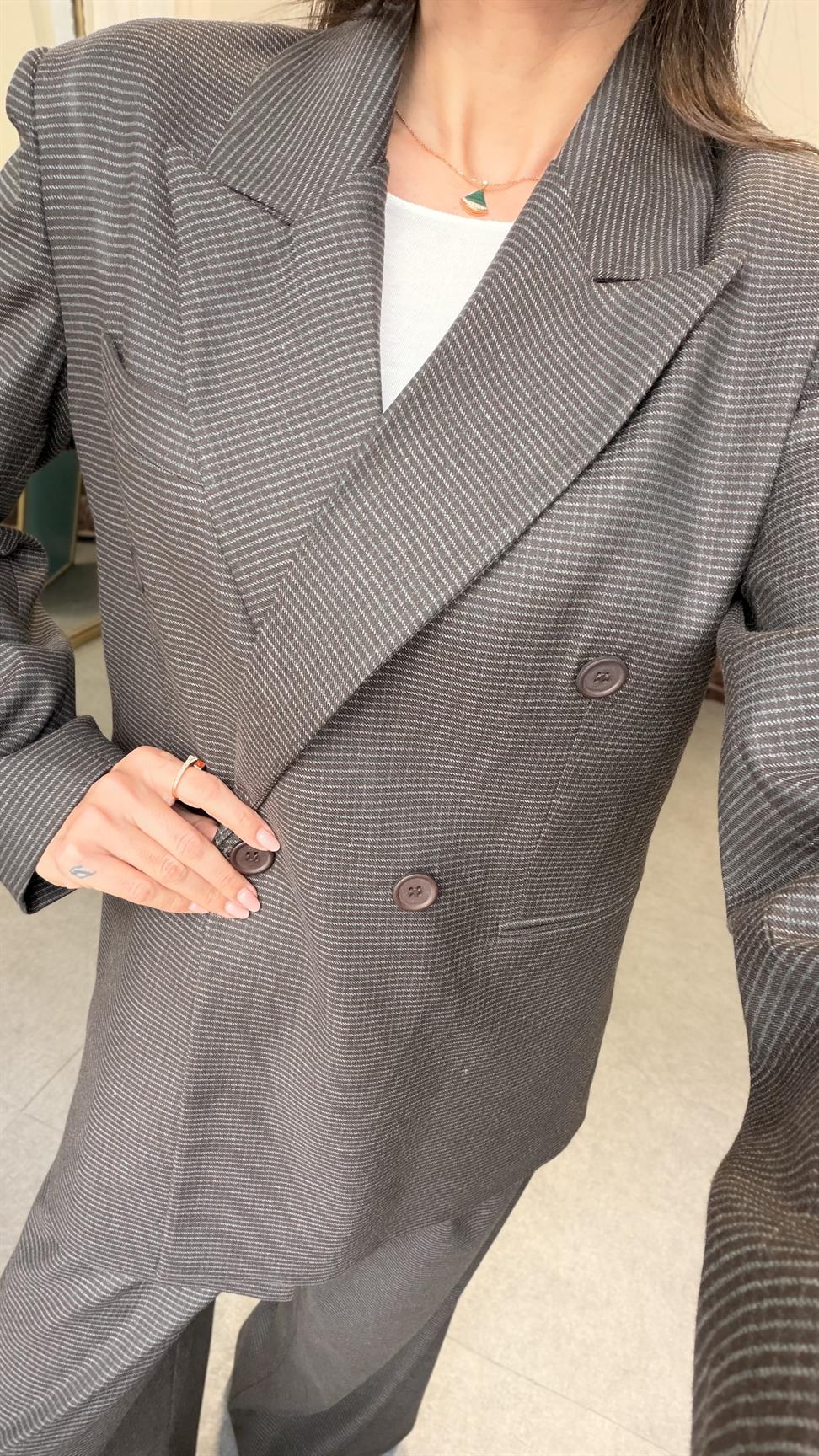 Kahve Kareli Blazer Ceket