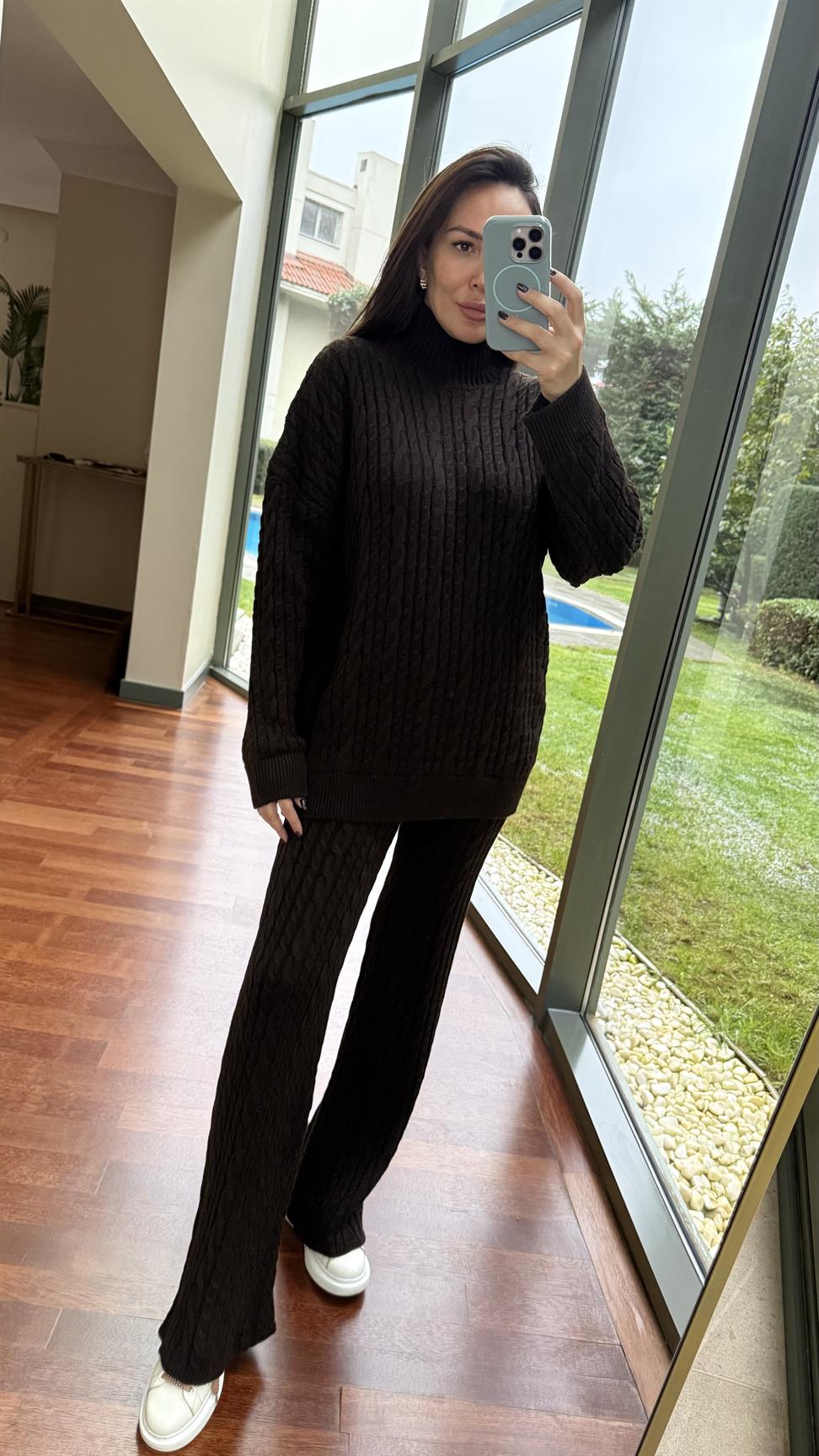 Kahve Saç Örgülü Pantolonlu Takım