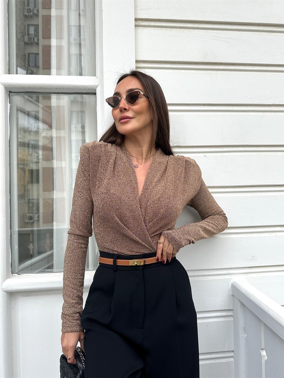 Kahve Simli Vatkalı Bodysuit