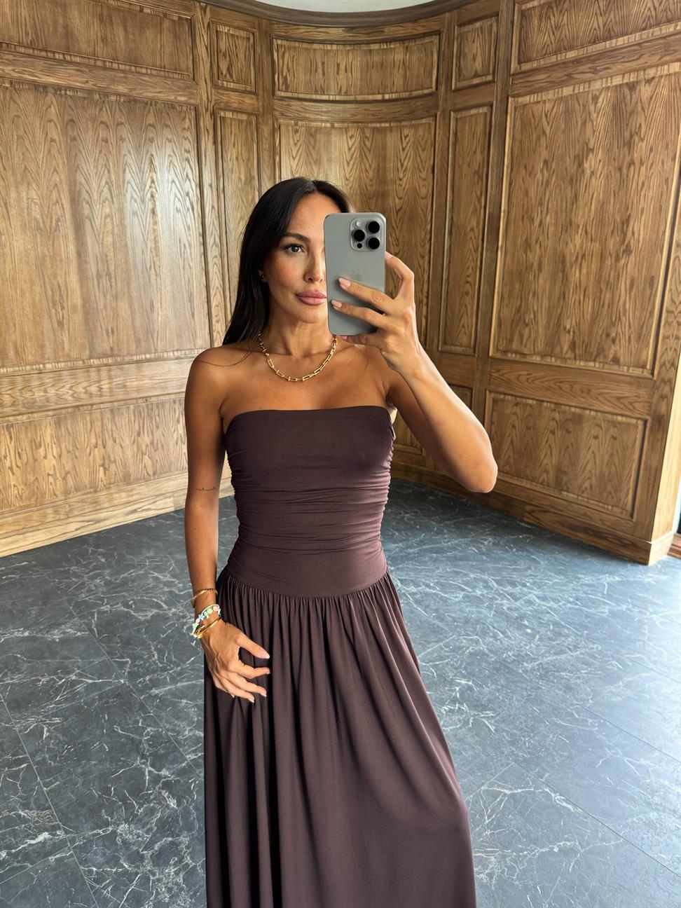 Kahve Straplez Büzgülü Elbise