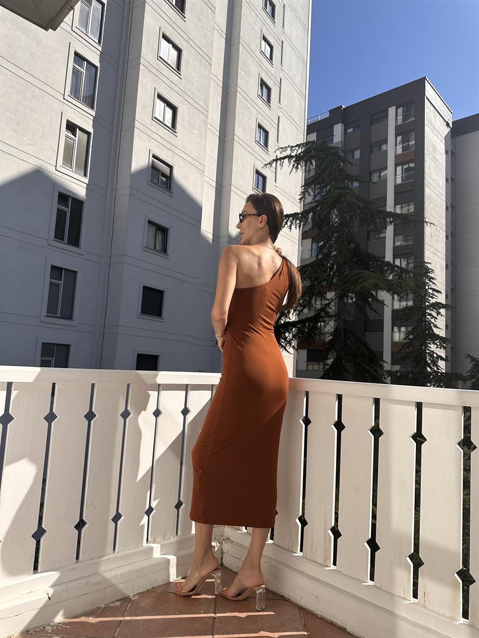 Kahve Tek Omuz Midi Elbise