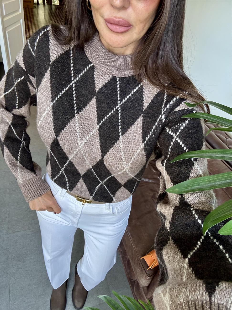 Kahve-Vizon Baklava Desen Kazak