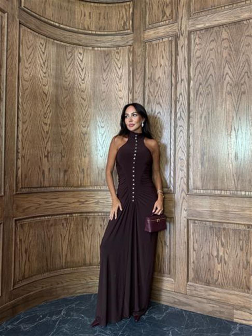 Kahve Drape Detay Düğmeli Uzun Elbise