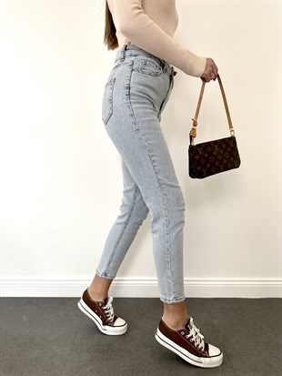 Kar Yıkama Mom Jean Pantolon