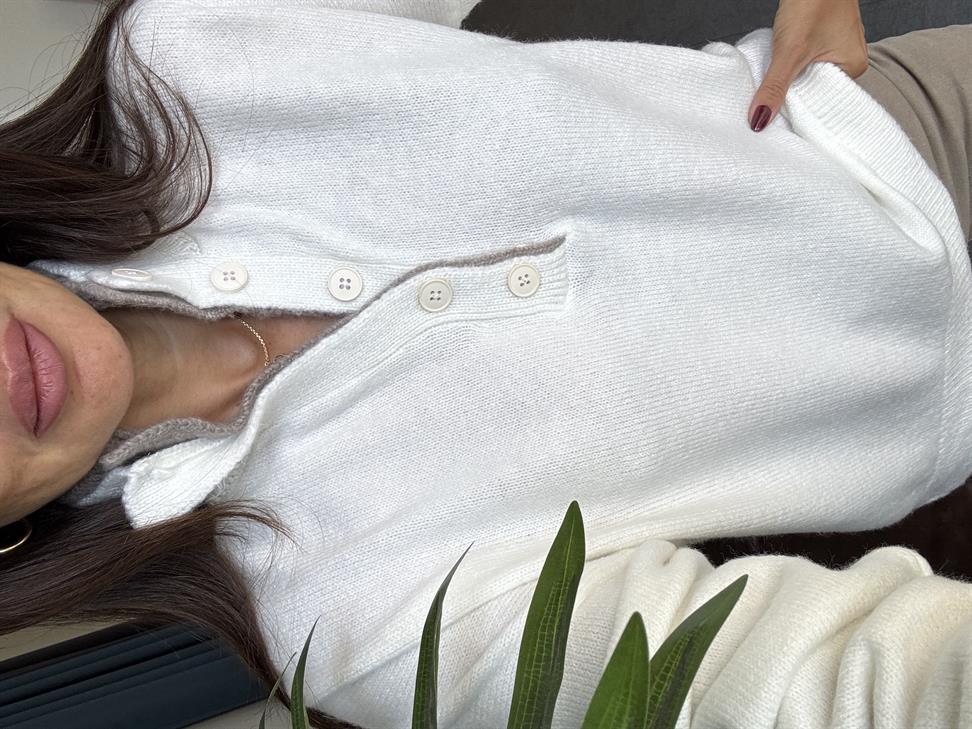 Kemik İki Patlı Düğmeli Kazak