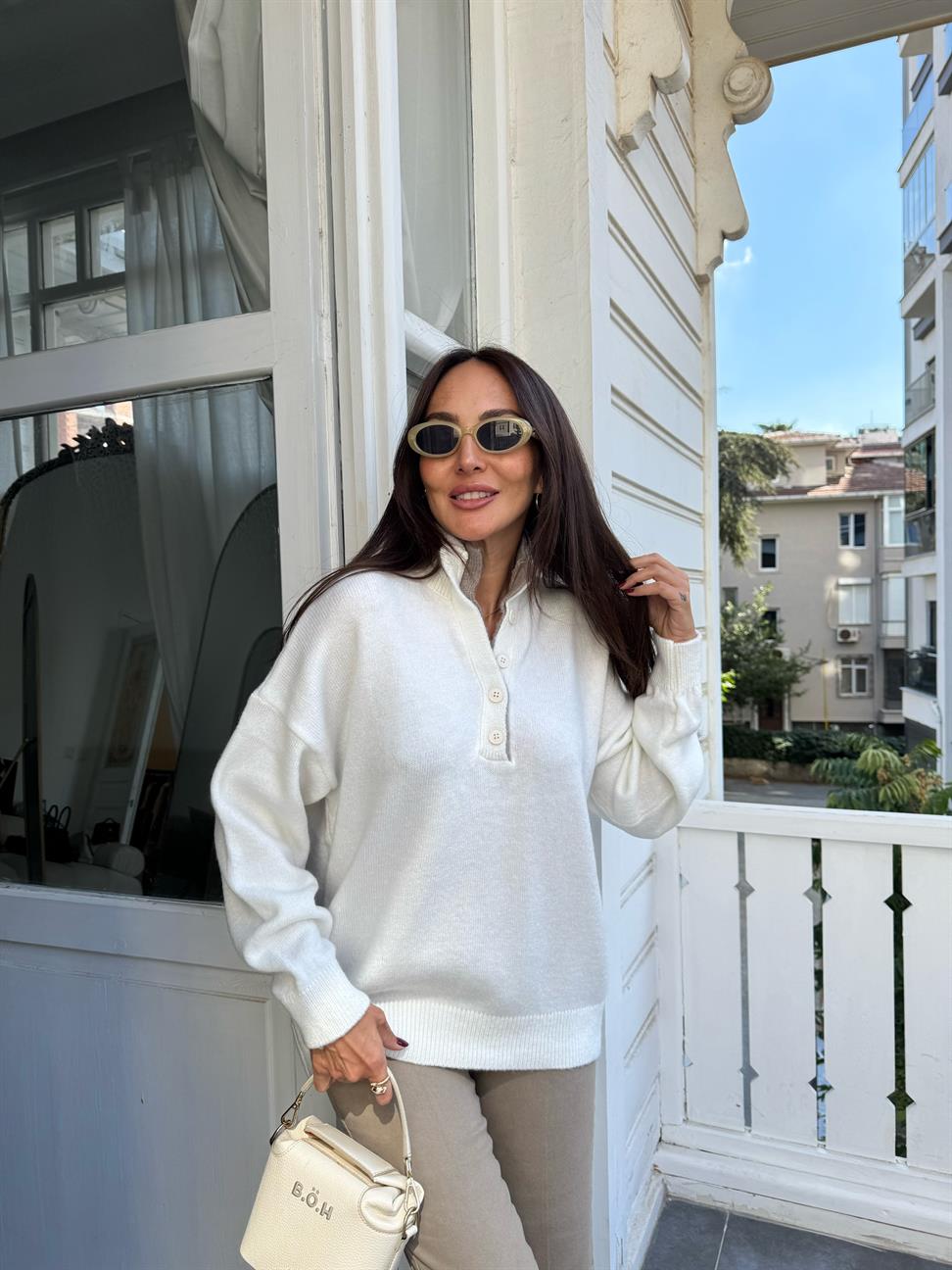 Kemik İki Patlı Düğmeli Kazak