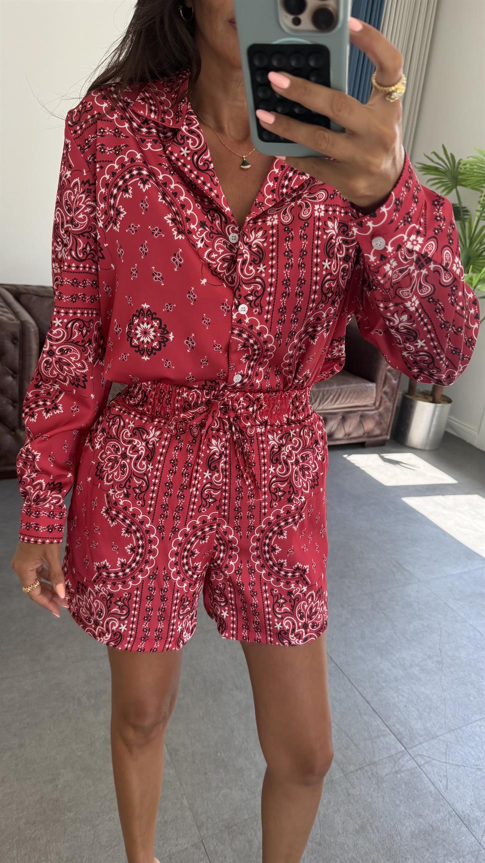 Kırmızı Chester Kadın Takım