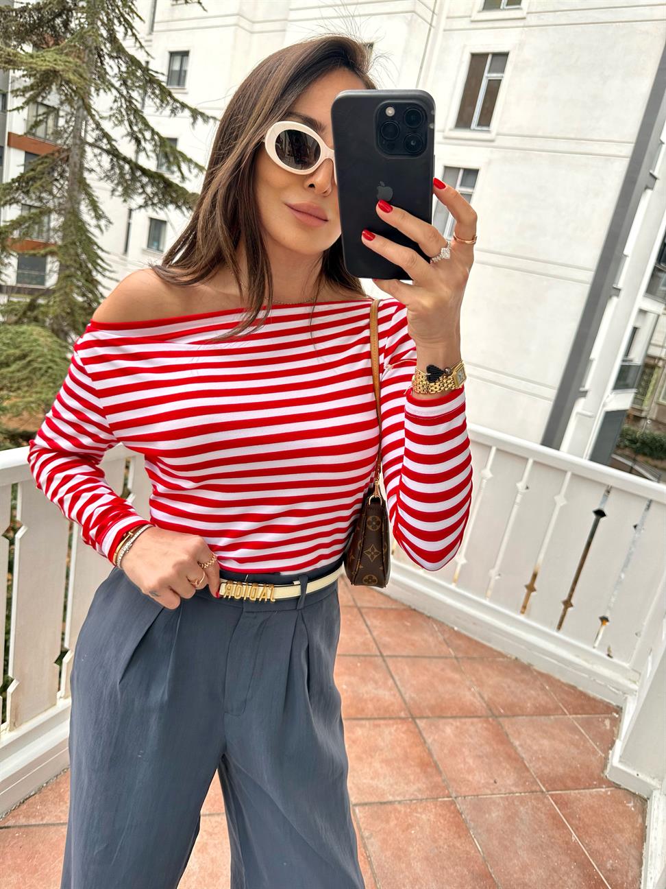 Kırmızı Kayık Yaka Çizgili Bluz