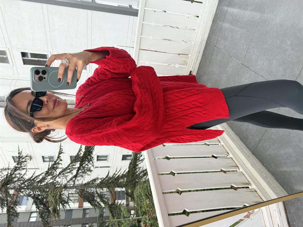 Kırmızı Örgü Desen  Kazak