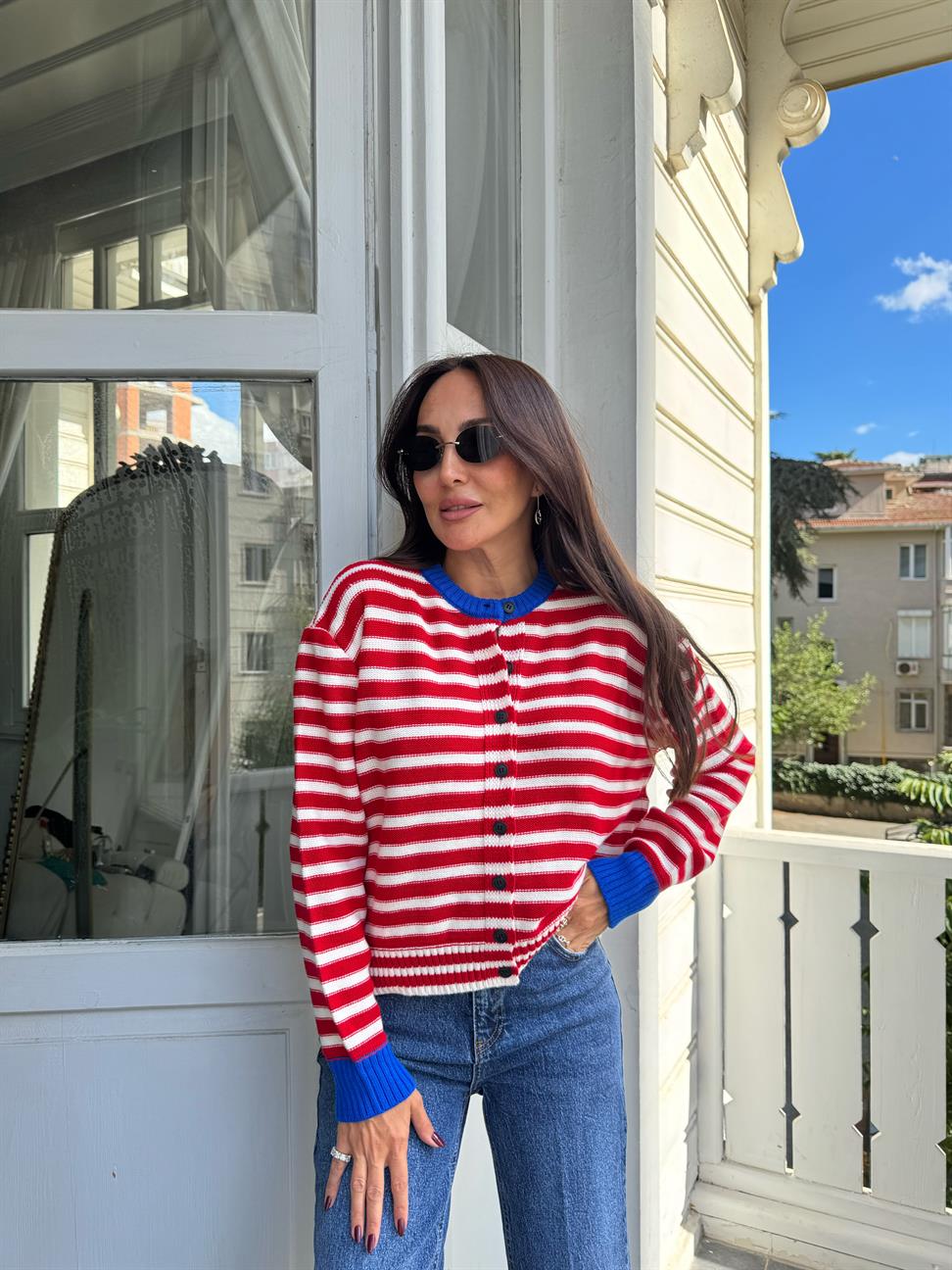 Kırmızı-Saks Çizgili Renkli Hırka