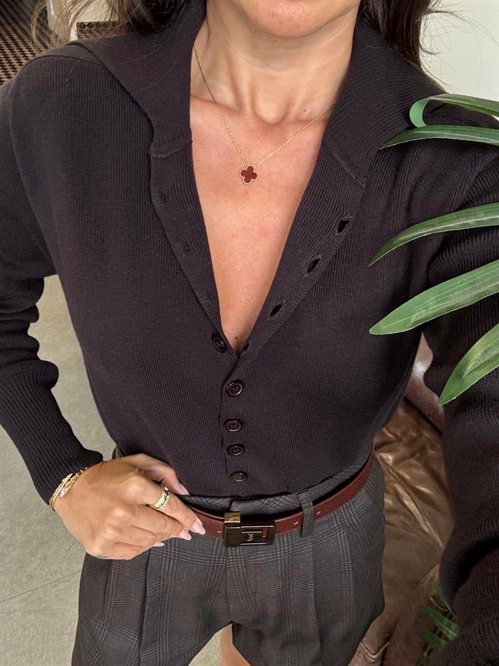 Koyu Kahve Polo Yaka Yünlü Düğmeli Triko Kazak