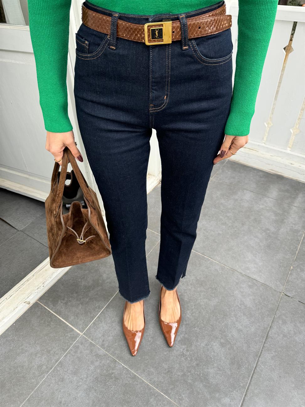 Koyu Mavi Paçası Püsküllü ve Yırtmaçlı Jean Pantolon