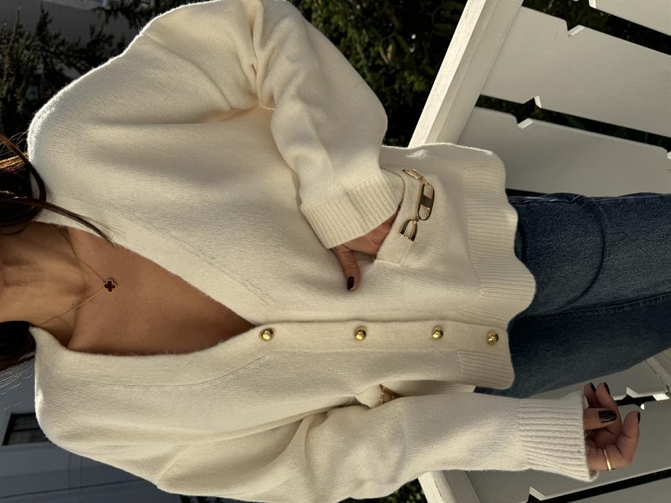 Krem Aksesuarlı Hırka