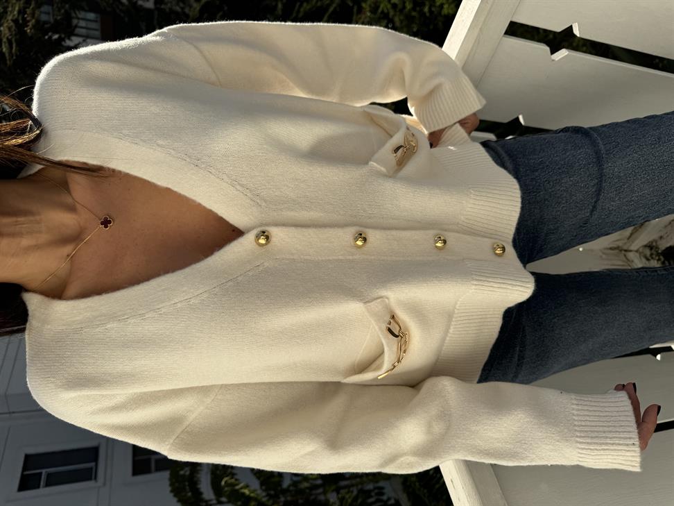 Krem Aksesuarlı Hırka