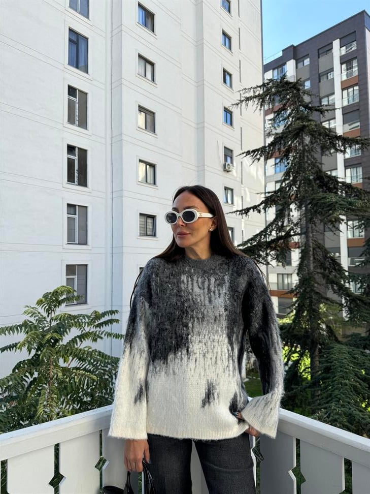 Krem-Antrasit Şardonlu İki Renkli Kazak