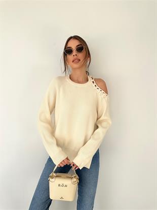 Krem Bisiklet Yaka Sol Omzu Açık Kazak