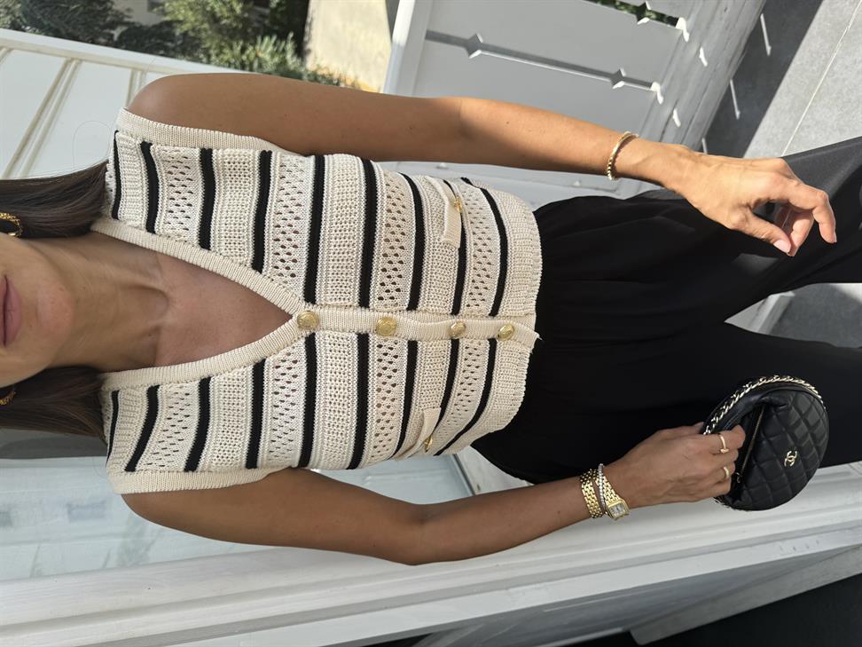 Krem Çizgili Ajurlu Yelek