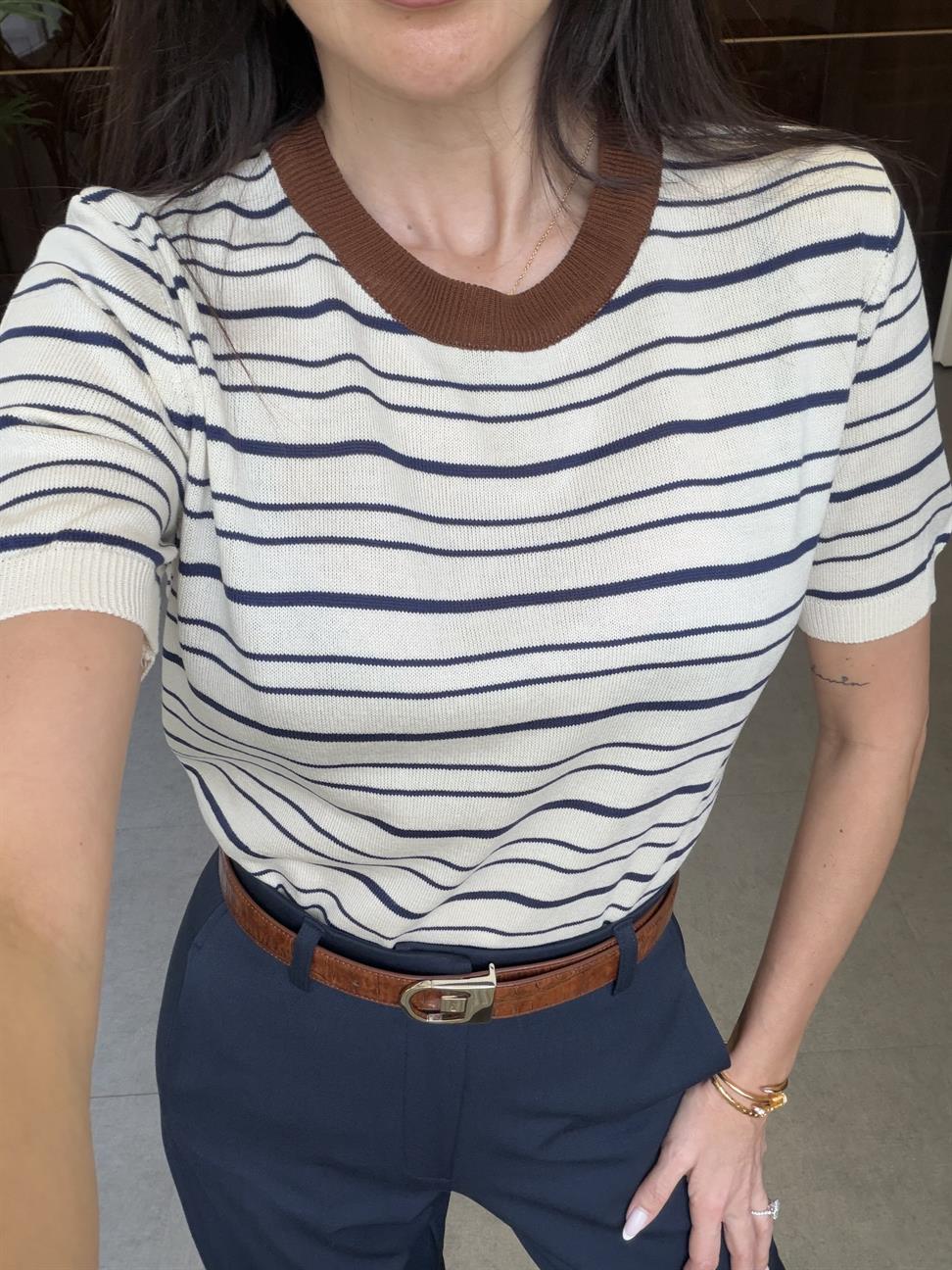 Krem Çizgili Kısa Kol Triko