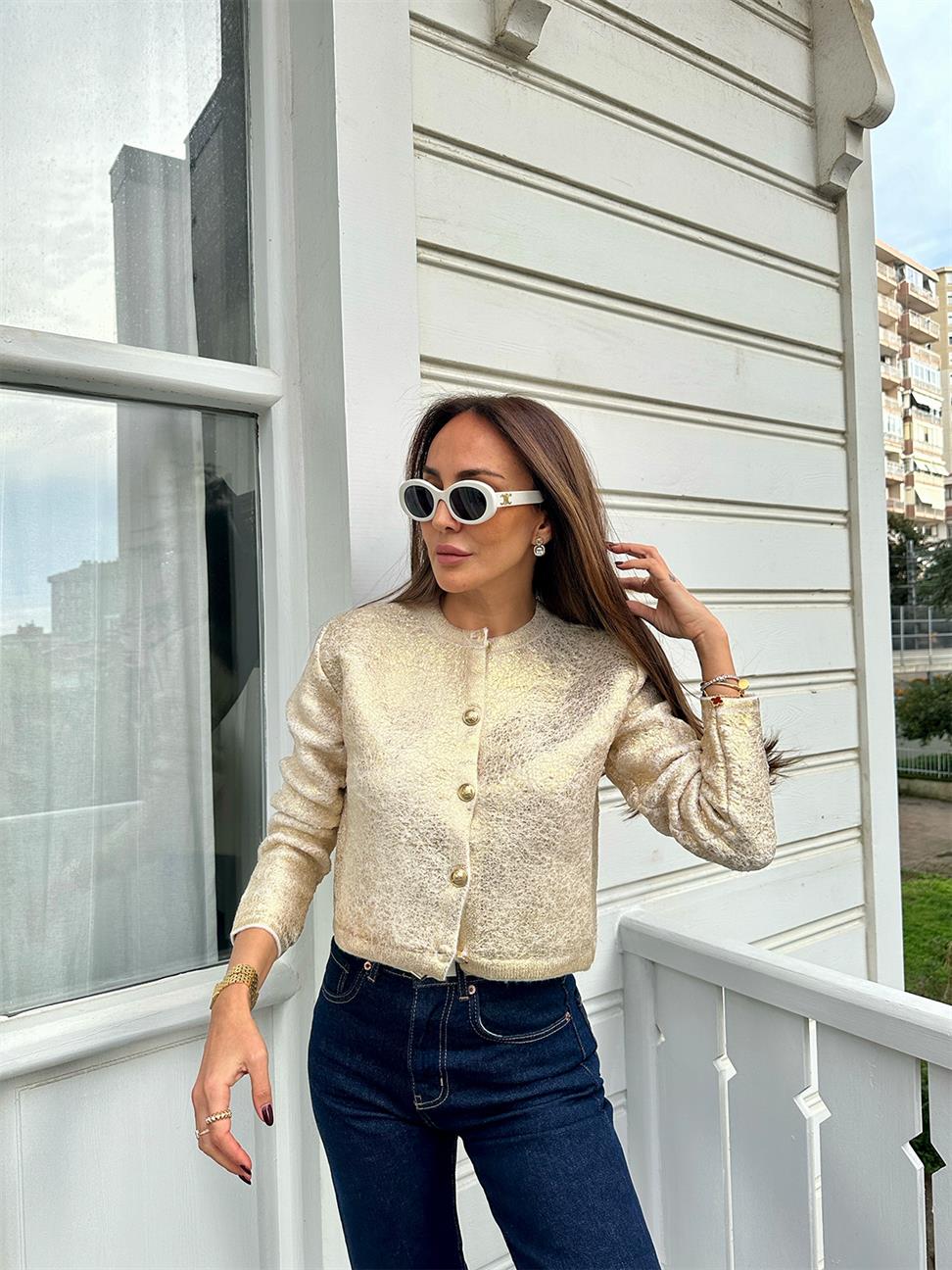 Krem-Gold Varaklı Düz Hırka