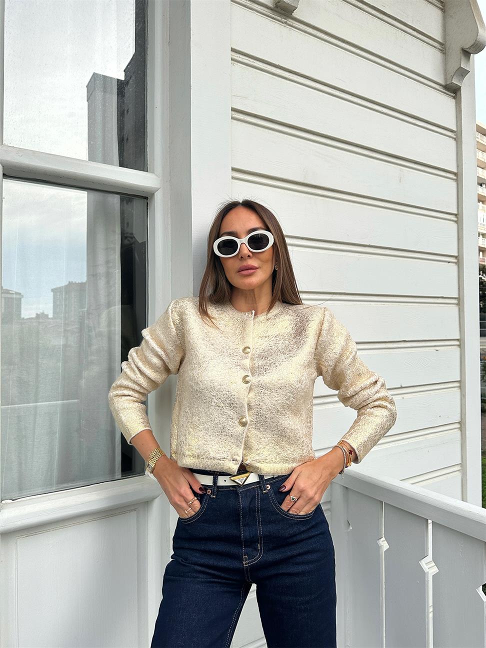 Krem-Gold Varaklı Düz Hırka