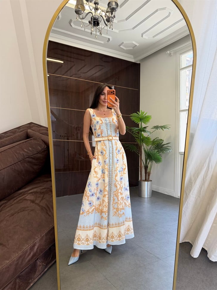 Krem Kare Yaka Kolsuz Düğmeli Elbise