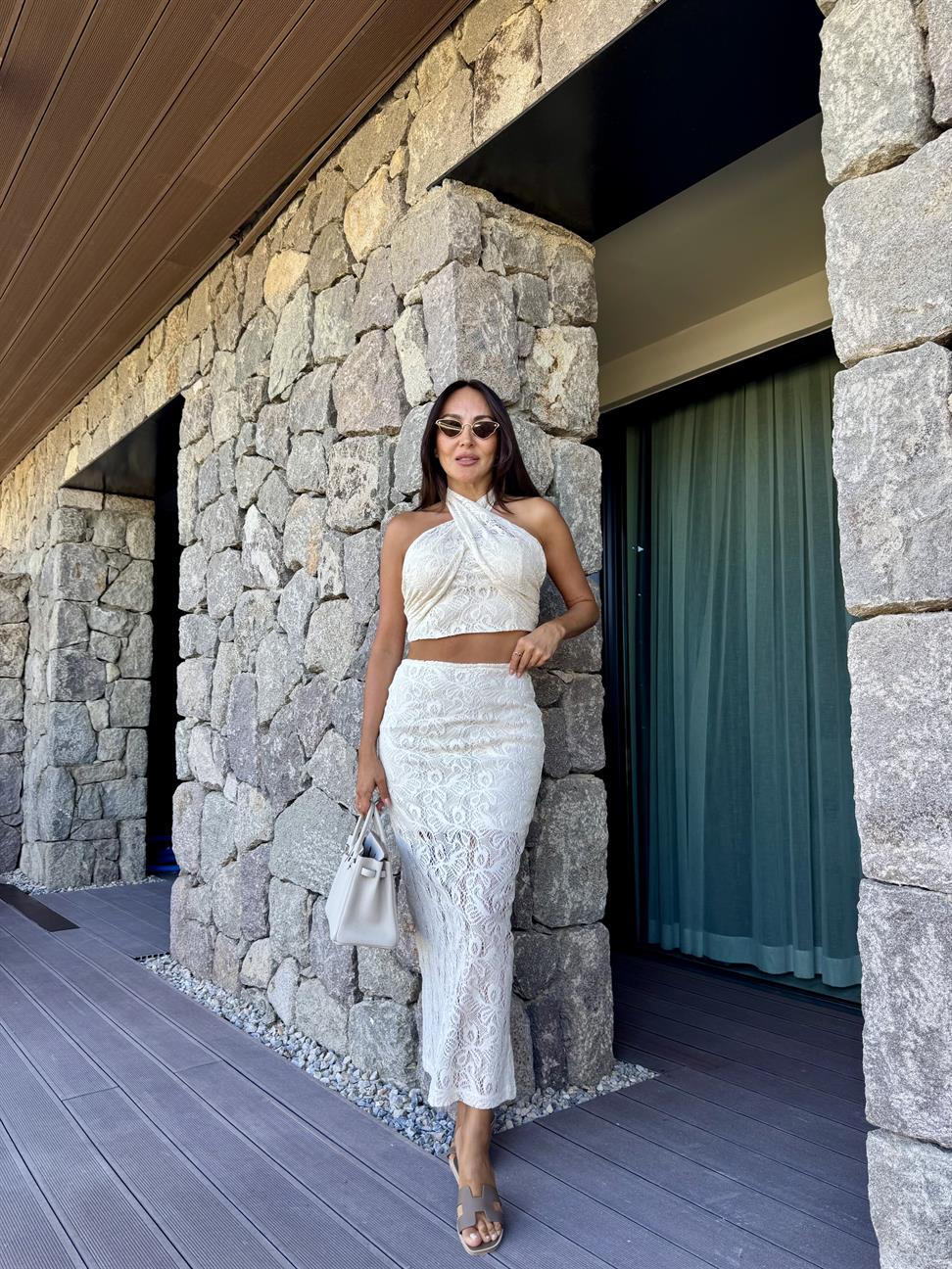 Krem Kroşe Halter Yaka Bluz Takım