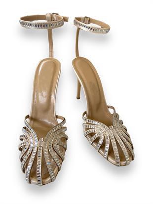 Krem Baget Taşlı İnce Topuklu Ayakkabı