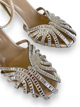 Krem Baget Taşlı İnce Topuklu Ayakkabı