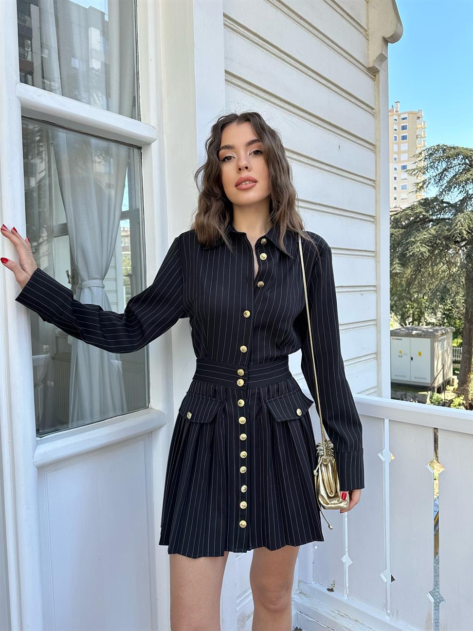 Lacivert Altın Renk Düğmeli Çizgili Elbise