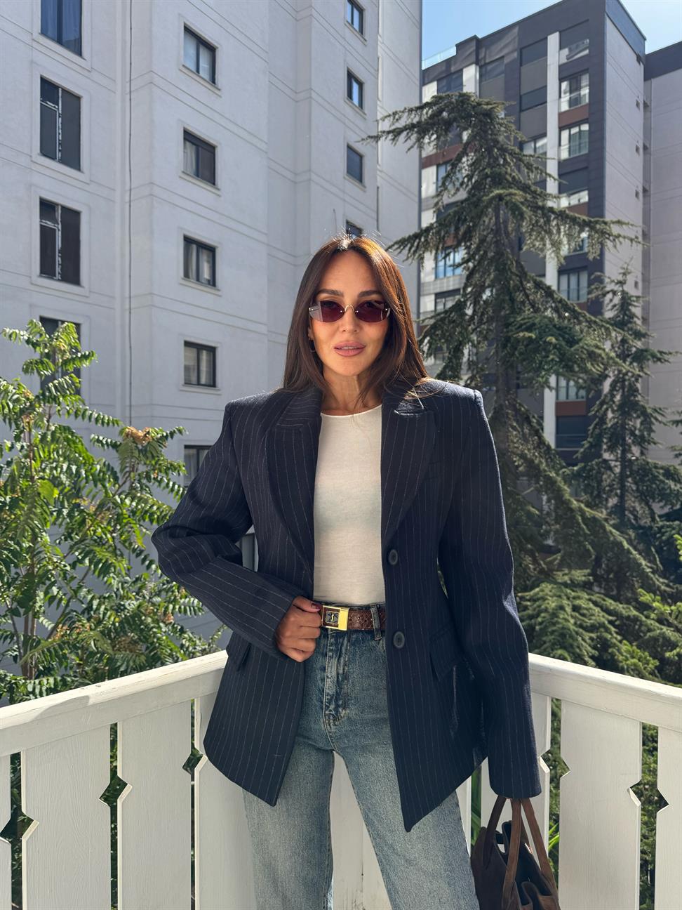 Lacivert Çizgili Bel Oturtmalı Blazer Ceket