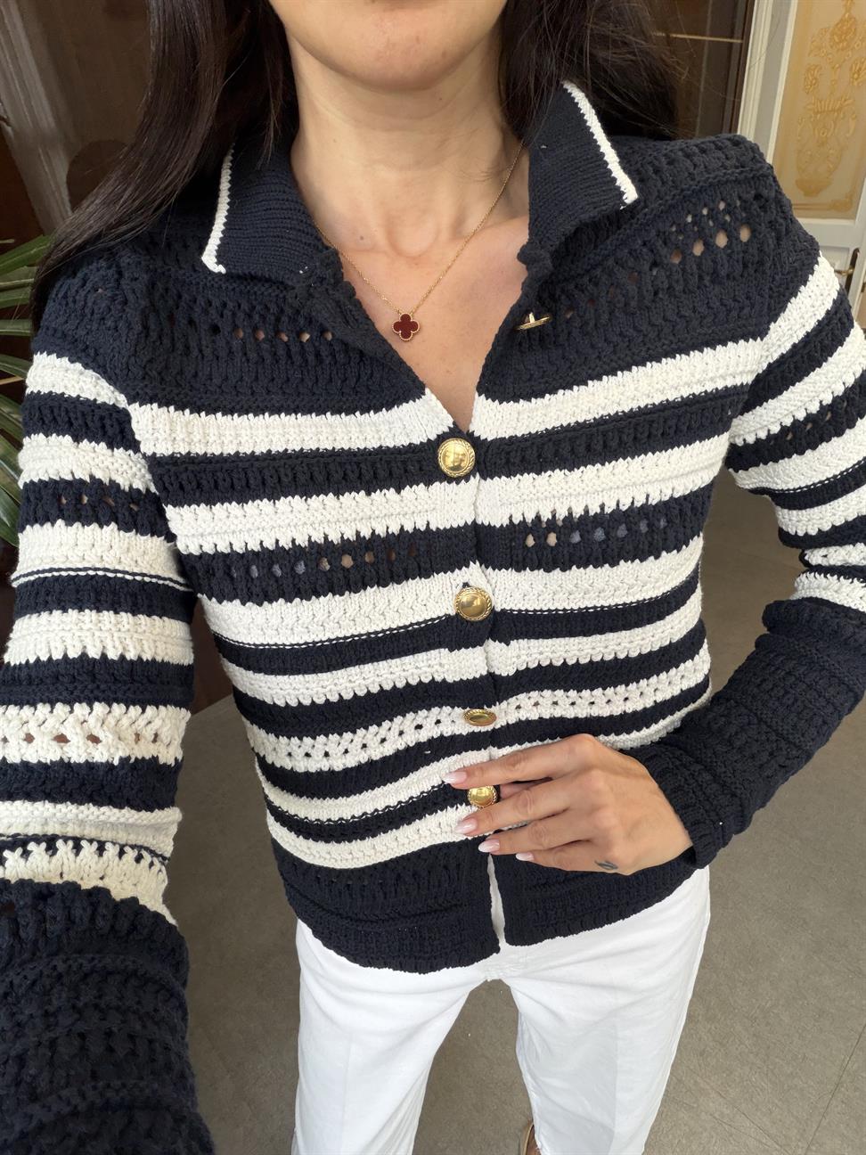 Lacivert Çizgili Gold Düğmeli Ajurlu Hırka