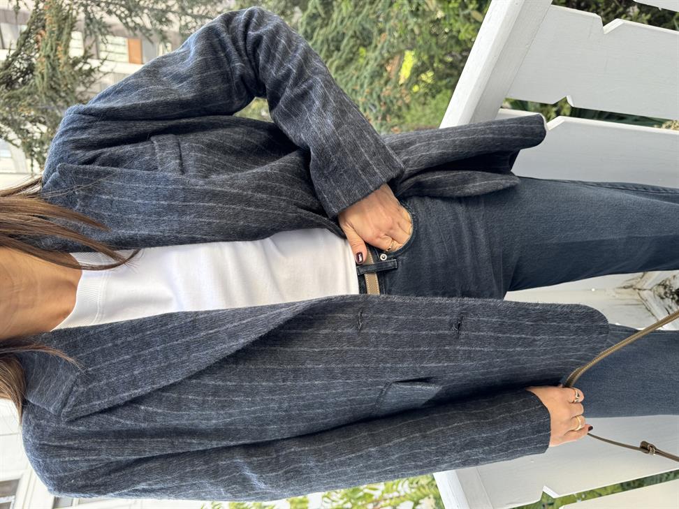 Lacivert Çizgili Kaşe Ceket